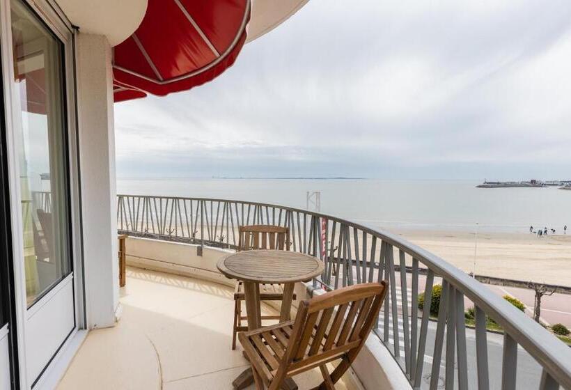 חדר סטנדרט לארבעה, Family Golf