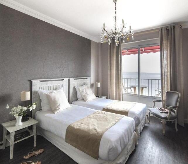 חדר קומפורט עם נוף לים, Family Golf