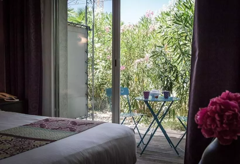 スーペリアトリプルルーム, Golfe Hôtel Porto Vecchio