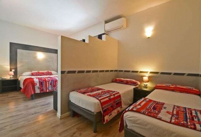 اتاق کلاسیک چهارنفره, Golfe Hôtel Porto Vecchio