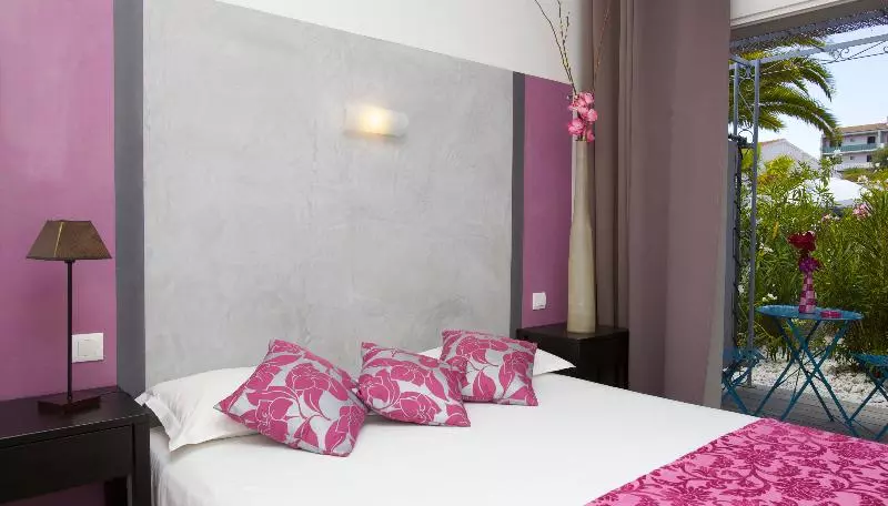 コンフォートルーム, Golfe Hôtel Porto Vecchio