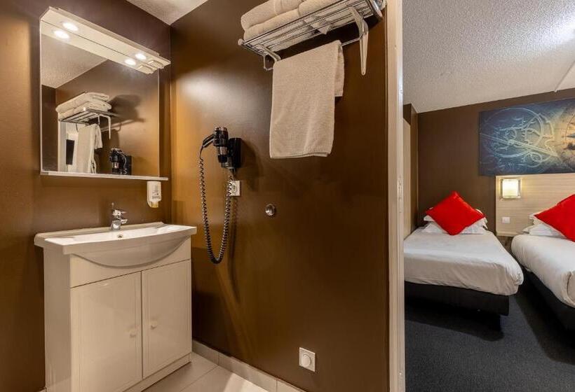 ファミリールーム, Hôtel éden   Metz Nord   Woippy   Porte Du Luxembourg