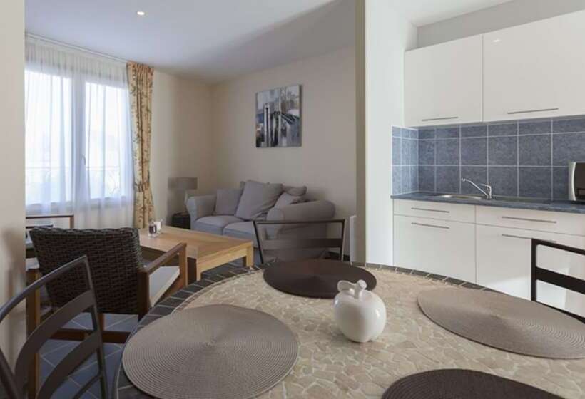 Апартаменты 2 Спальни, Normandy Country Club