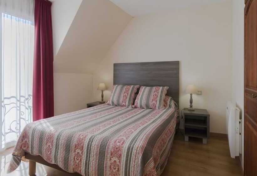 Апартаменты 3 Спальни, Normandy Country Club