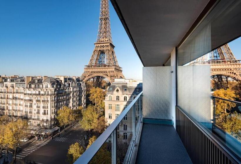 景色の見えるスイートルーム, Pullman Paris Tour Eiffel