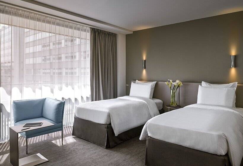 ガーデンビュークラシックルーム, Pullman Paris Tour Eiffel