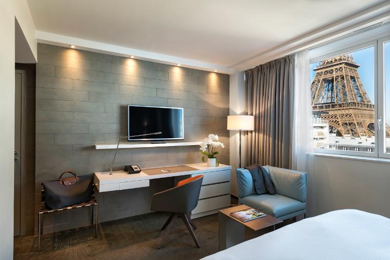 اتاق سوپریور با چشمانداز, Pullman Paris Tour Eiffel