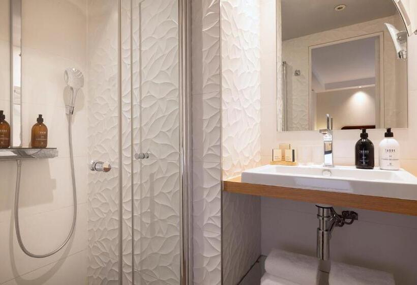 クラシックルーム, Chavanel