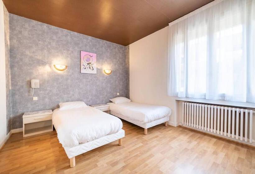 스탠다드 내측 룸, Hôtel Du Cygne