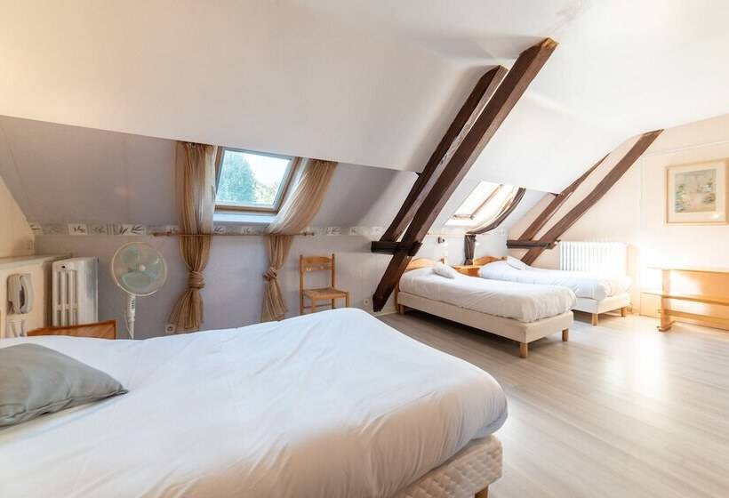 패밀리 룸, Hôtel Du Cygne