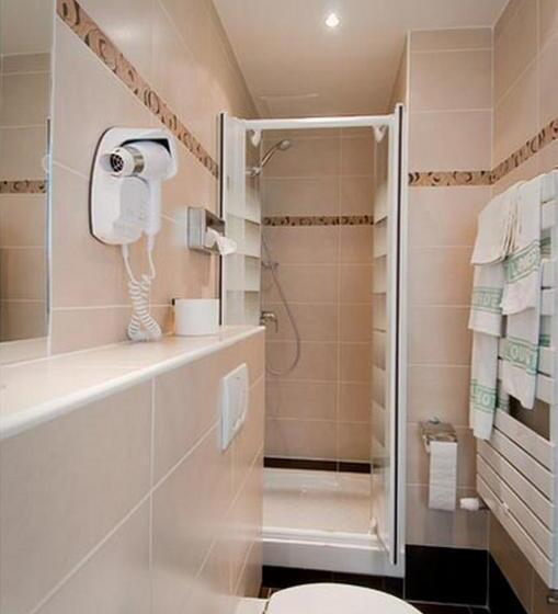 اتاق استاندارد, L Ouest