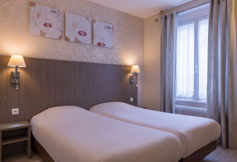 اتاق استاندارد, L Ouest