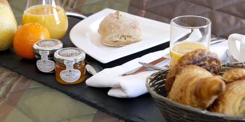 Номер Стандарт, Les Peyrières