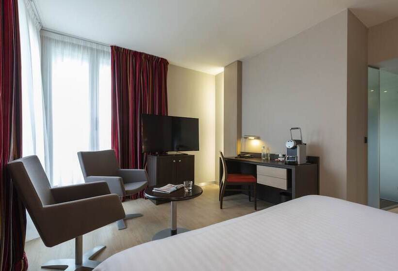 غرفة سوبيريور, Oceania Brest