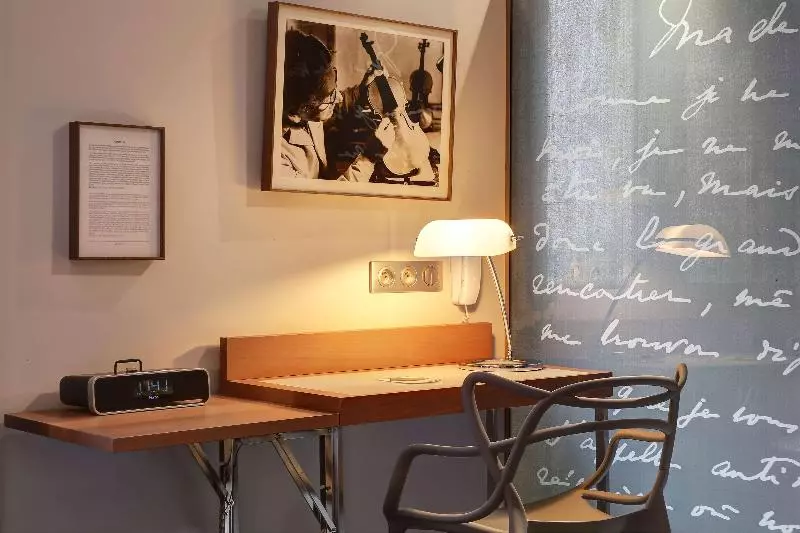 اتاق سوپریور یک تخته, Hôtel Littéraire Le Swann, BW Premier Collection
