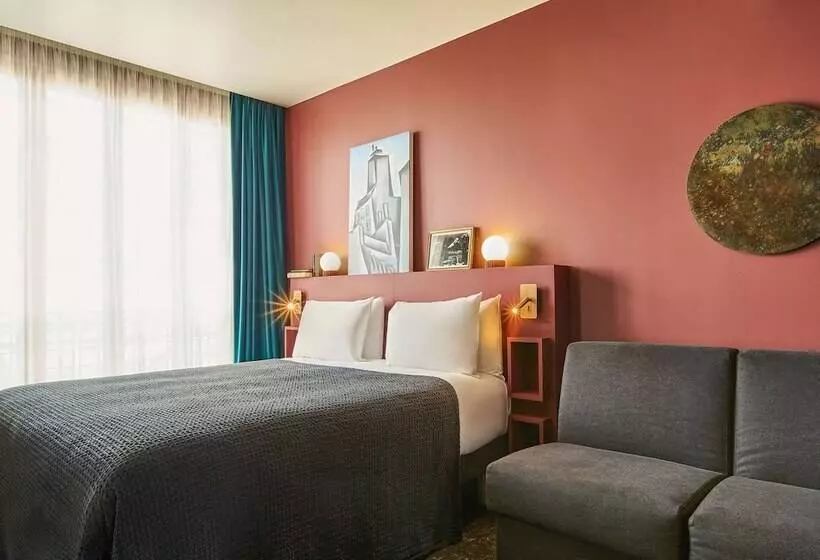 プレステージルーム, Mercure Paris Tour Eiffel Pont Mirabeau