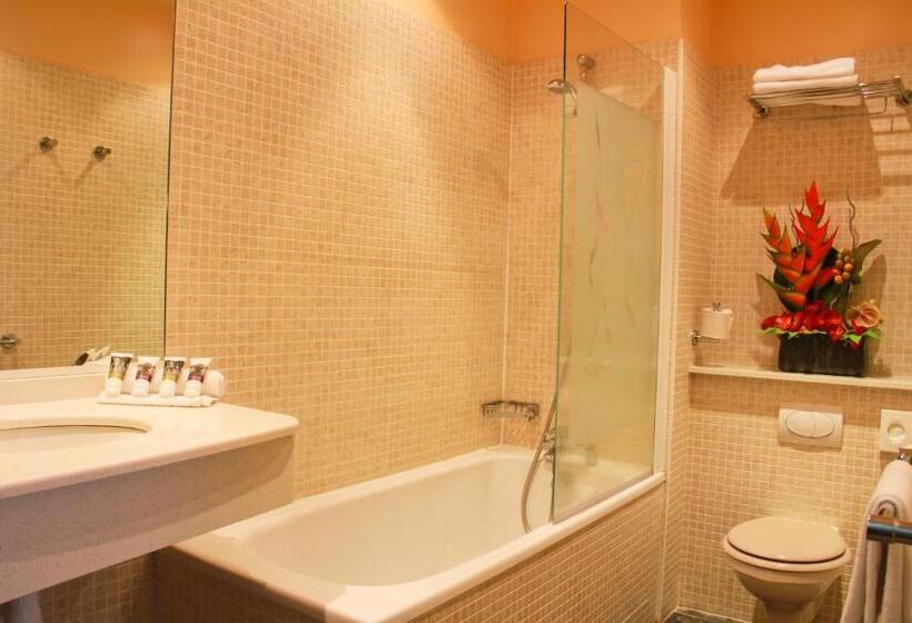 Классический Номер, Mercure Saintnectaire Spa & Bienetre
