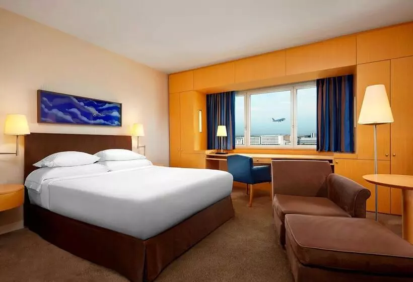 デラックスルーム, Sheraton Paris Charles De Gaulle Airport