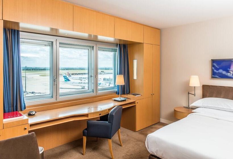 غرفة ديلوكس, Sheraton Paris Charles De Gaulle Airport