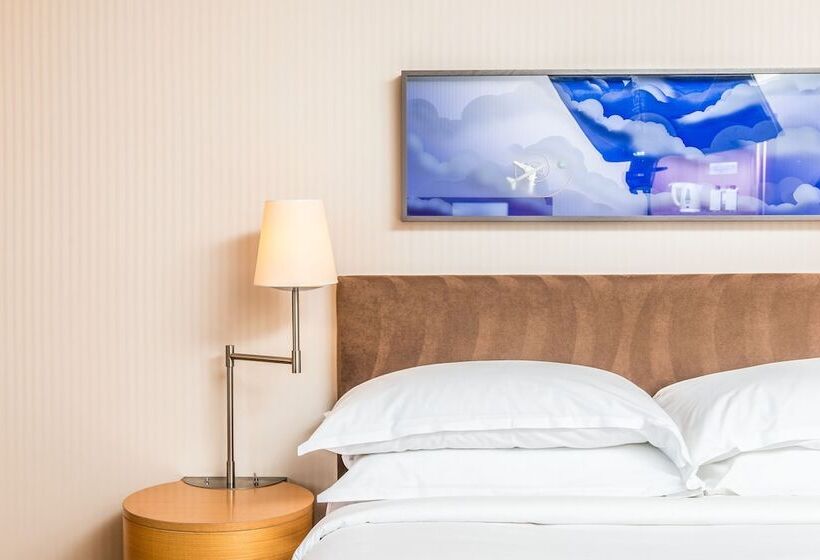 غرفة ديلوكس, Sheraton Paris Charles De Gaulle Airport