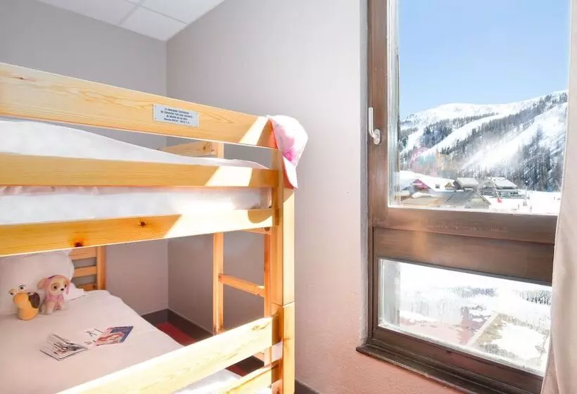 スタンダード４人部屋, Sowell Hotels Le Pas Du Loup