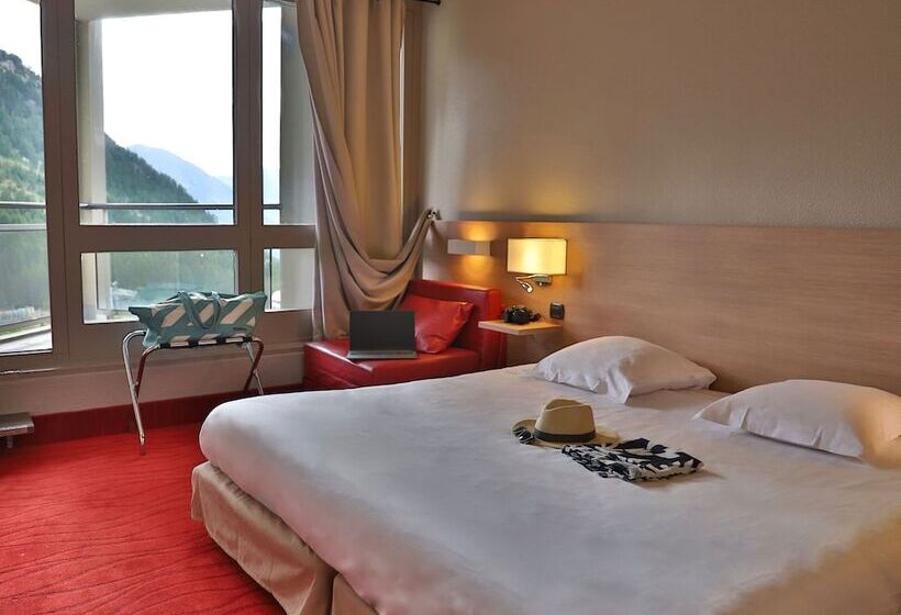 バルコニー付きスタンダードルーム, Sowell Hotels Le Pas Du Loup