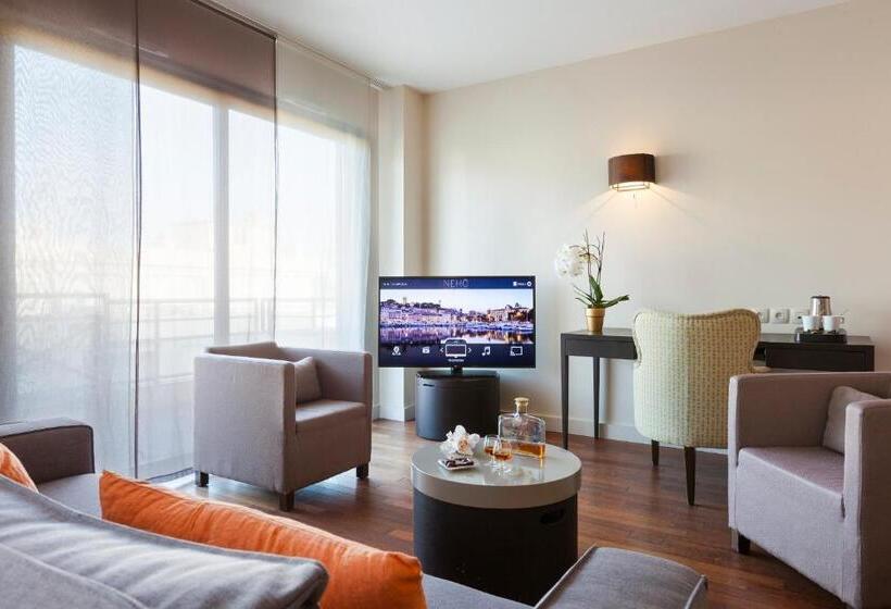 スーペリアースイート, Neho Suites Cannes Croisette
