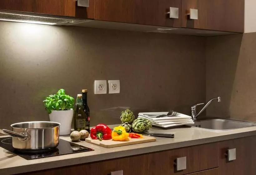 سوییت اجرایی, Neho Suites Cannes Croisette
