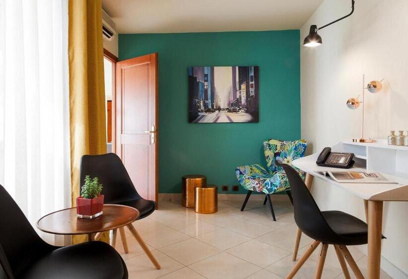 ペントハウススイート, Neho Suites Cannes Croisette