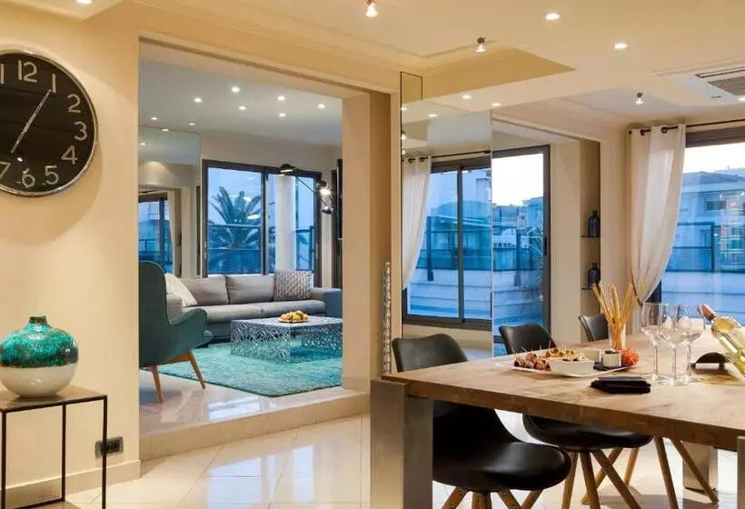 سوئیت پنت هاوس, Neho Suites Cannes Croisette