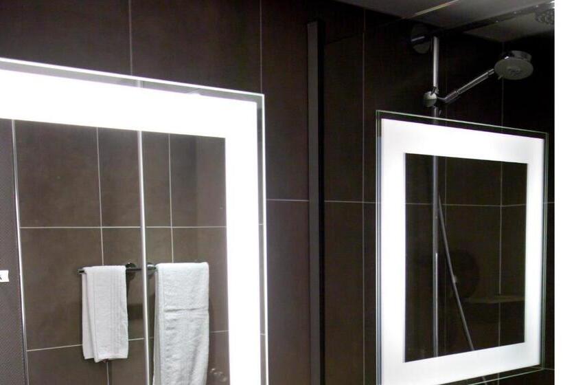 اتاق سوپریور, Novotel Bordeaux Lac