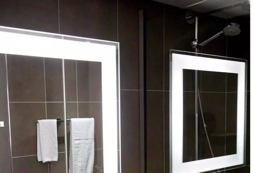 اتاق سوپریور, Novotel Bordeaux Lac