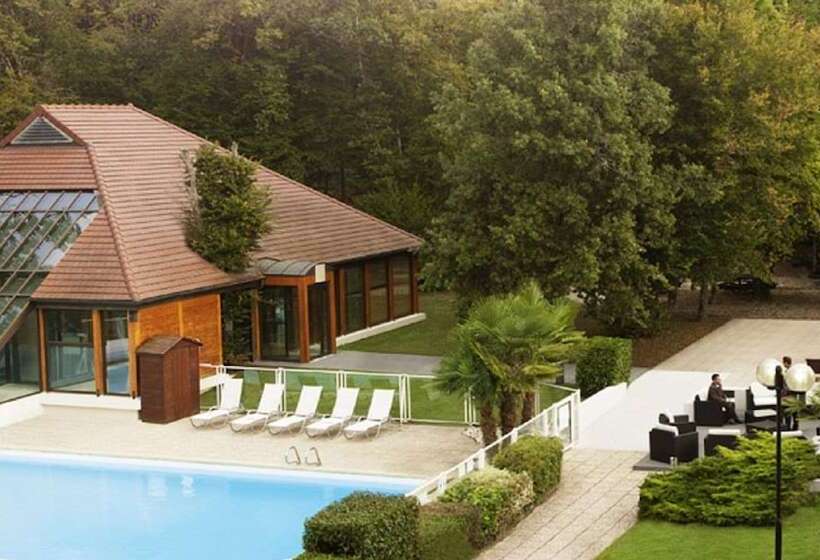 غرفة كلاسيكية سرير مزدوج, Novotel Fontainebleau Ury