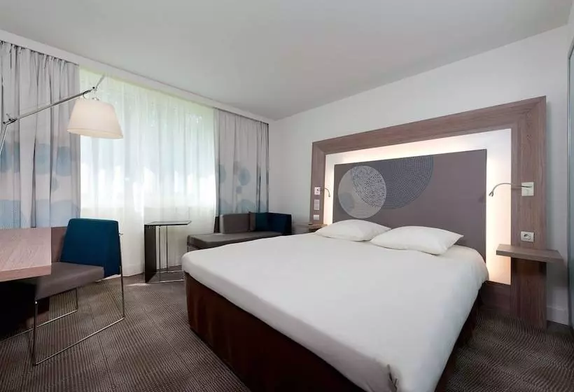 クラシックルーム, Novotel Fontainebleau Ury