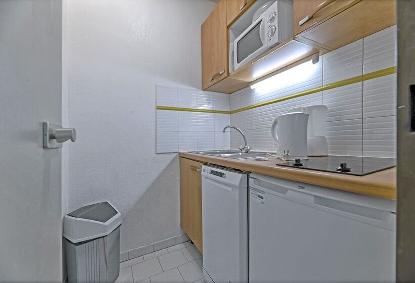스탠다드 스튜디오, Residence Goelia Sun City
