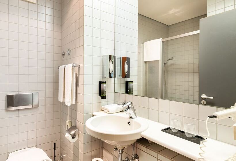 اتاق استاندارد سه نفره, Plaza Hotel & Living Frankfurt
