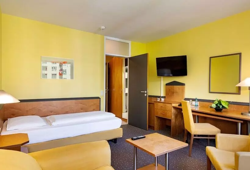 スーペリアシングルルーム, Plaza Hotel & Living Frankfurt