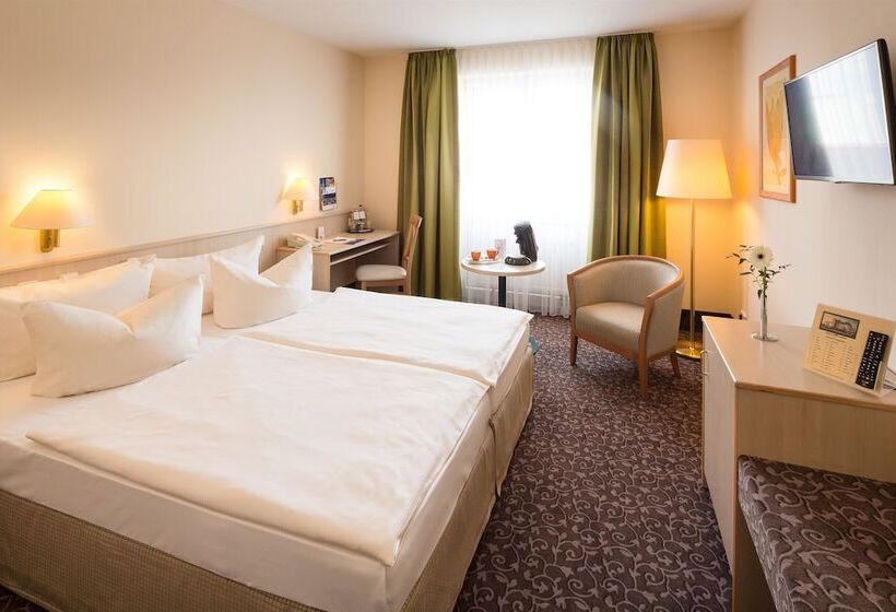 Номер бизнес-класса, Plaza Inn Chemnitz