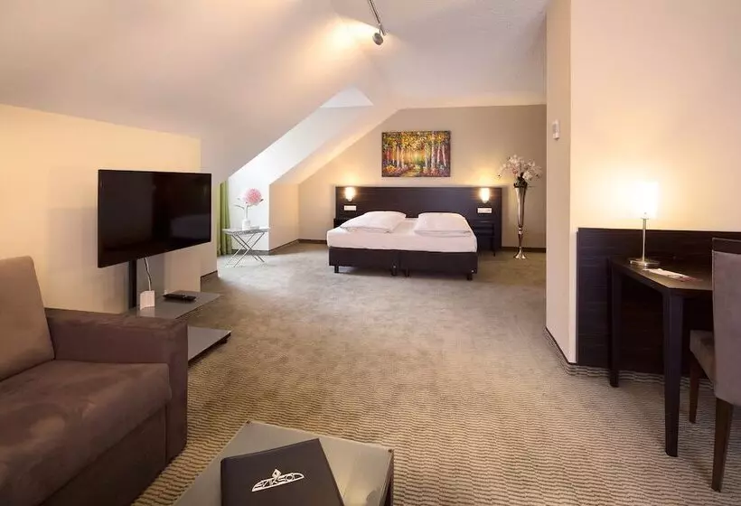 Quarto superior, Erikson