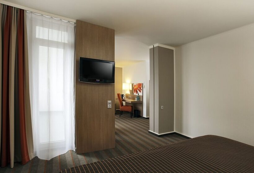 غرفة عائلية, H4 Hotel Frankfurt Messe