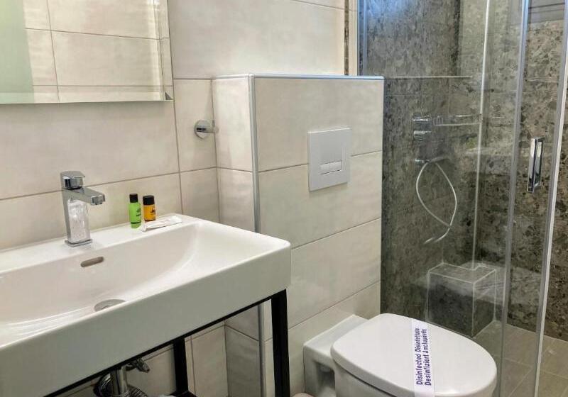 غرفة كومفورت, H4 Hotel Frankfurt Messe