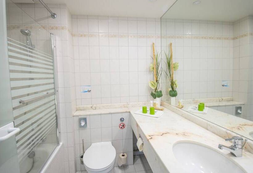 小型套房, Panorama Berghotel Wettiner Höhe