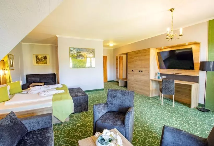 Juniorsviitti, Panorama Berghotel Wettiner Höhe