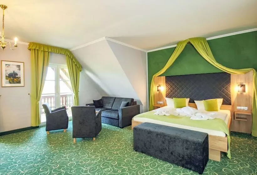 Juniorsviitti, Panorama Berghotel Wettiner Höhe