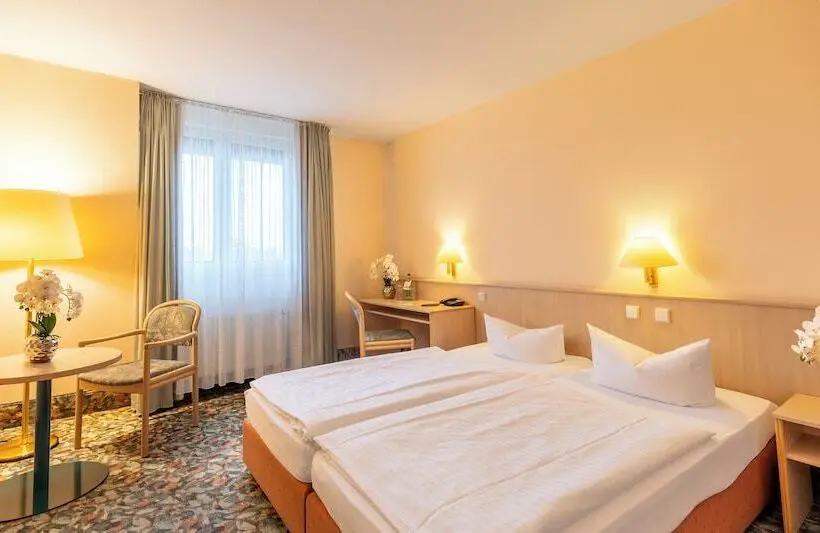 Economy-huone, Plaza Inn Chemnitz