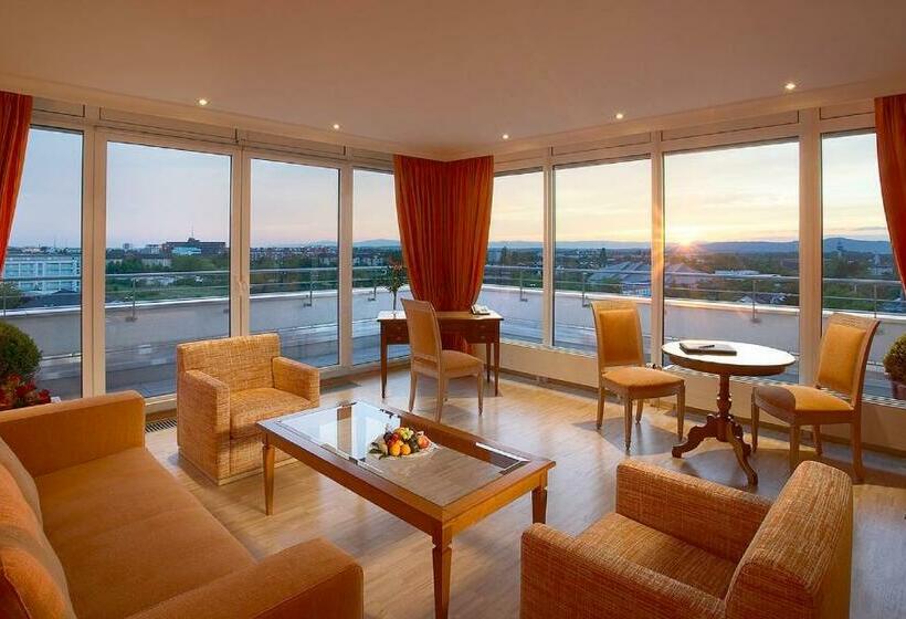 סוויטה דלוקס, Stadt Freiburg