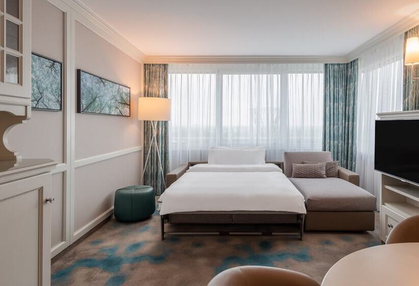 Полулюкс, The Westin Grand Munich