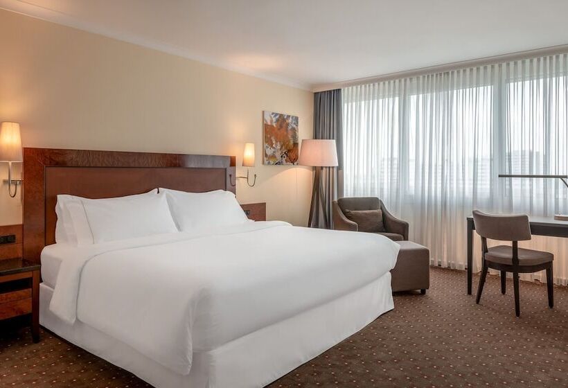 Полулюкс, The Westin Grand Munich