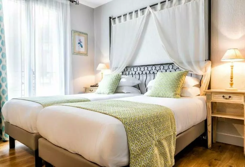 Standart Oda, Villa Alessandra