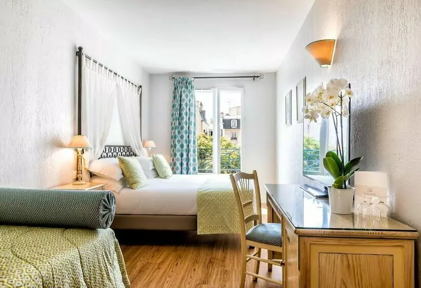 Üç Kişilik Standart Oda, Villa Alessandra